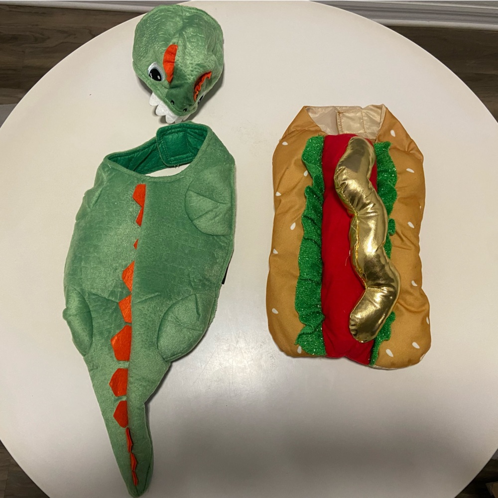 S/M dog Halloween costume hot dog Dinosaur